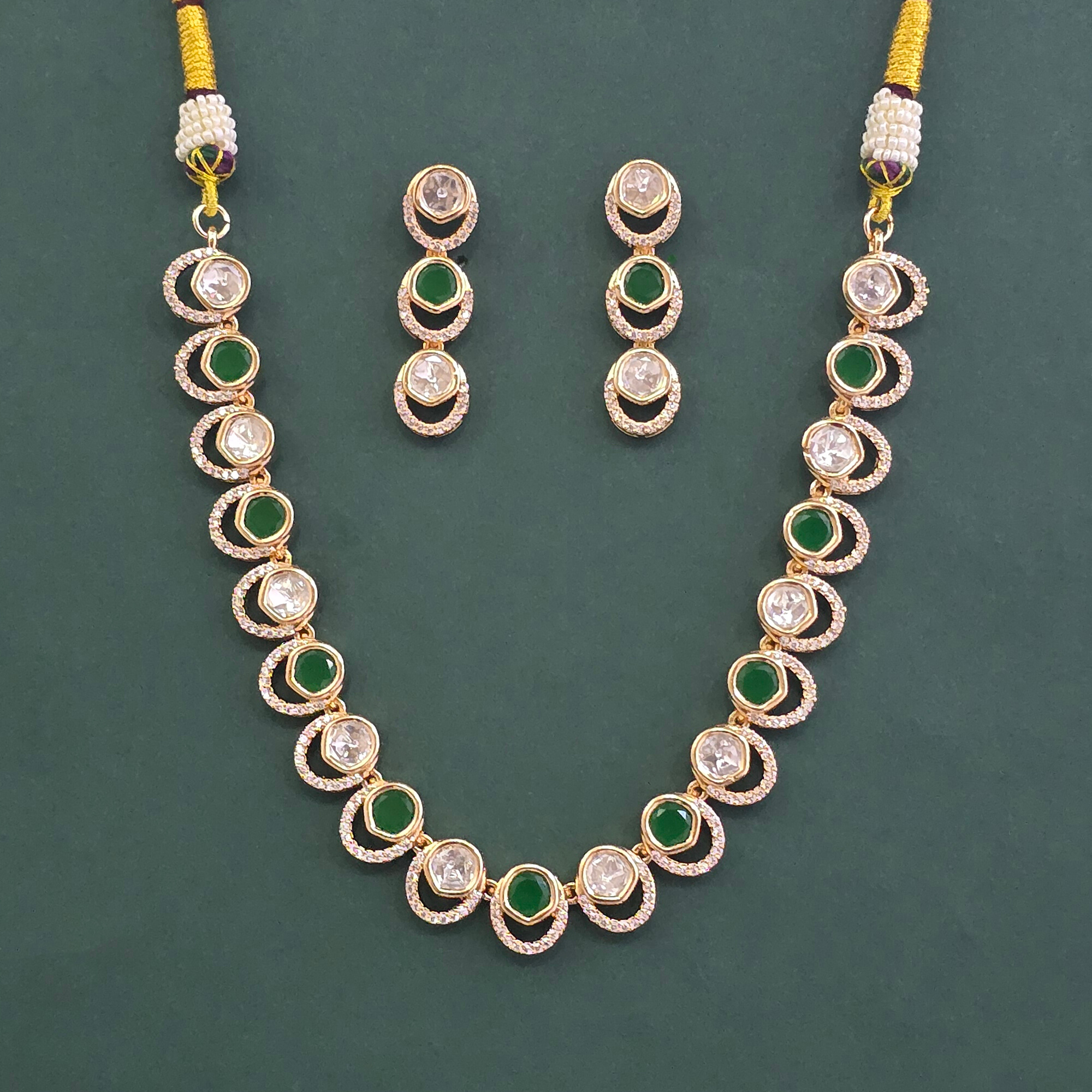 Kundan Classic Necklace With Carat Plating